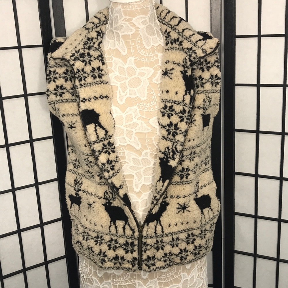Sherpa Fo Fur Vest Pacific Cove - Picture 3 of 8